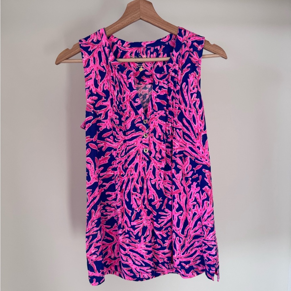 Lilly Pulitzer Did You Catch That Tropical Print tank Top small